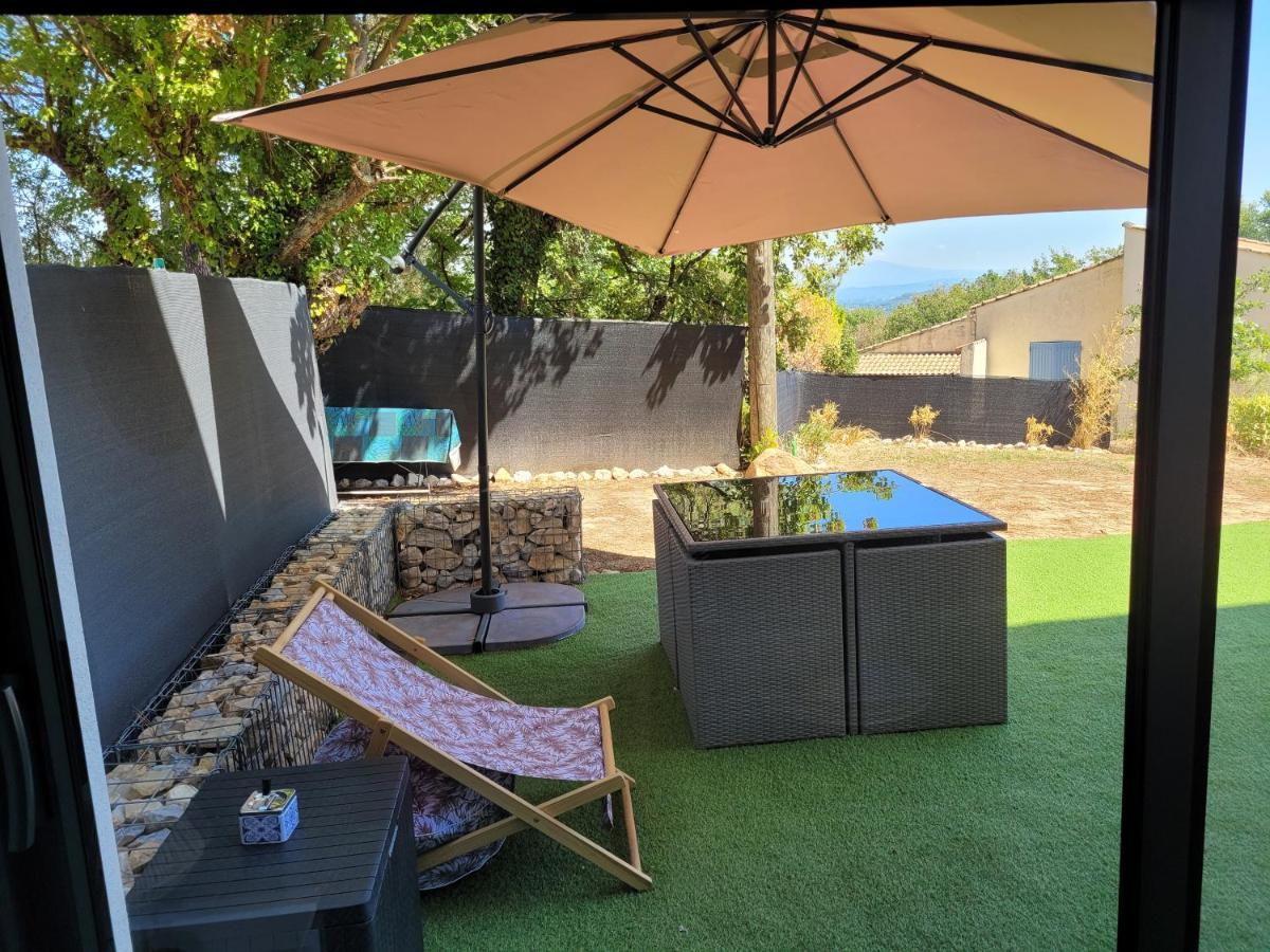 Appartement tout équipé en rez-de-jardin entre Gard et Ardèche Saint-Julien-de-Peyrolas Exterior foto